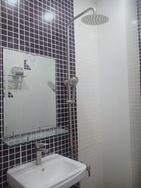 Chính chủ cần bán nhà Quận Phú Nhuận , HXH, 50 M2 chỉ  4  tỷ.