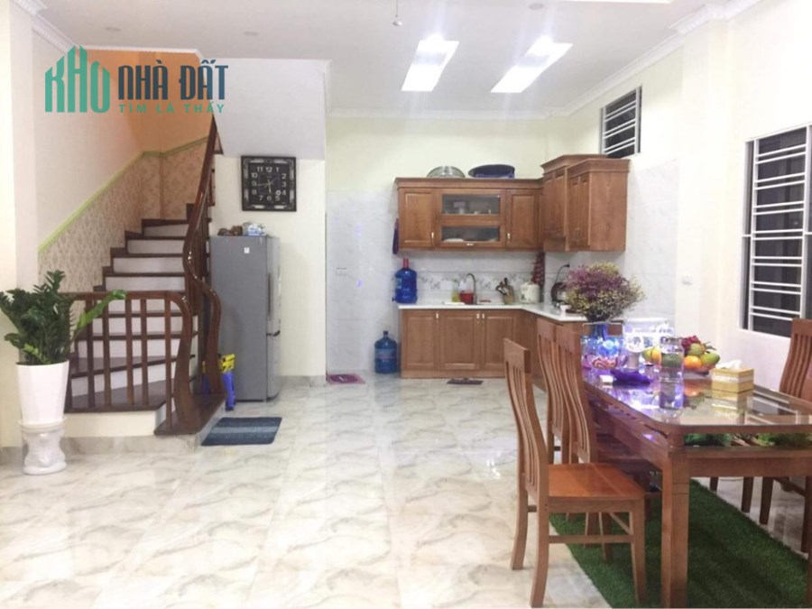 Nhỉnh 2 tỷ Nhà Đẹp (Quan Nhân) Ô TÔ ĐỖ Cửa, Kinh Doanh 35m2, 5T