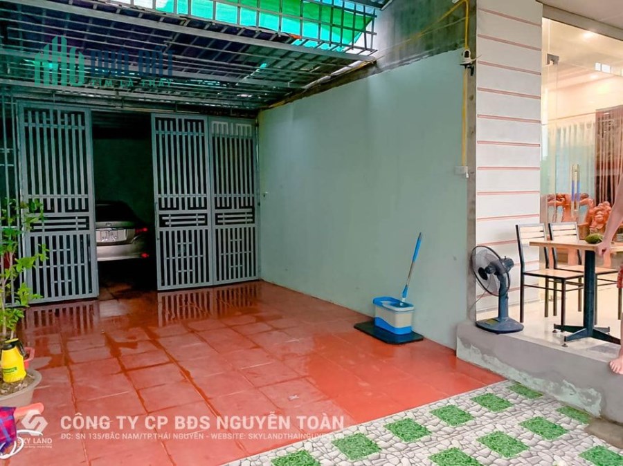 bán nhanh căn nhà 3 tầng, 2 mặt thoáng tại phường Phan Đình Phùng tp Thái Nguyên.