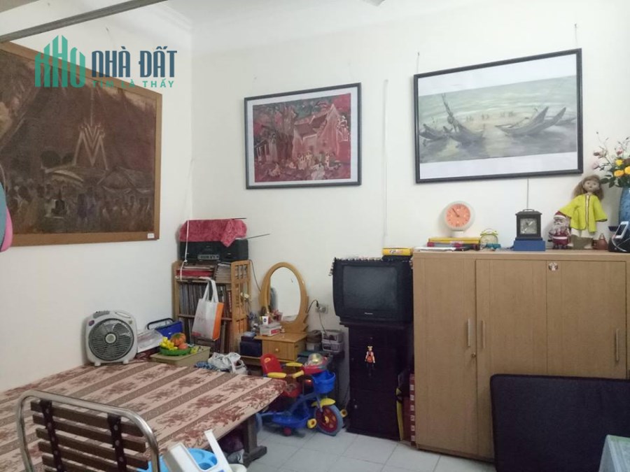 Cần tài chính bán rẻ nhà mới phố Kim Ngưu, 38m5t, 2.6 tỷ