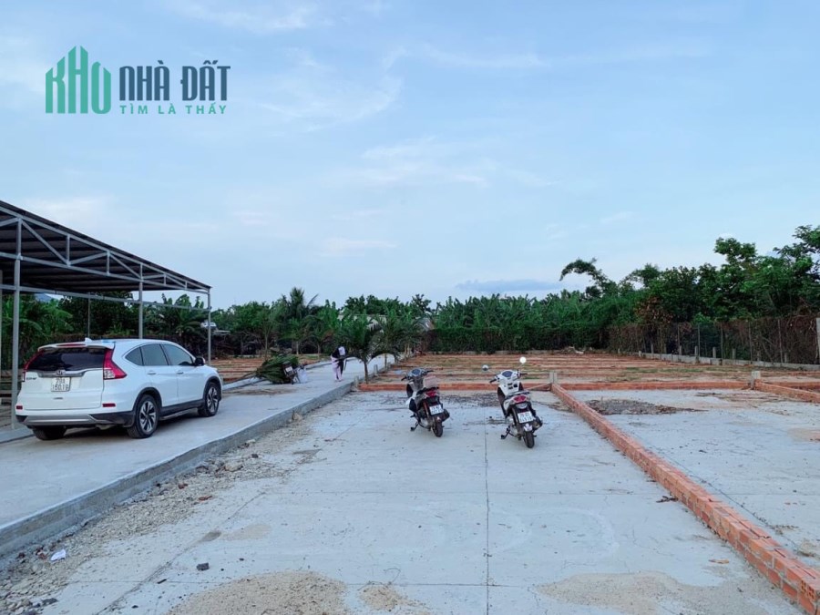 Bán đất nền trong "Làng biệt thự" tại trung tâm hành chính Diên Khánh