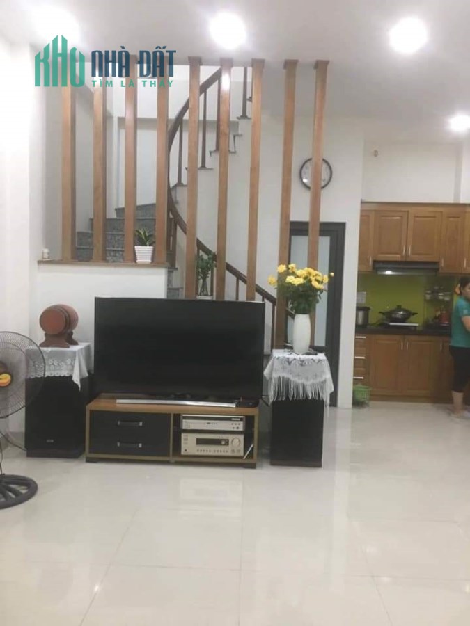 Bán Nhà Riêng Lê Trọng Tấn La Khê 30m2*4 Tầng Giá 2.6 Tỷ LH: 0986665865