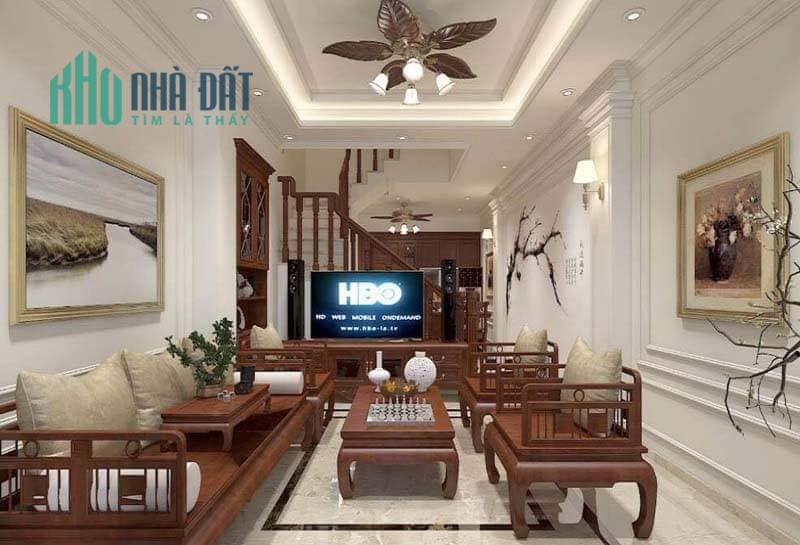 Nhà Sang Nguyễn Chí Thanh – Chùa Láng, Đống Đa, 46m2x5t, mt4m, 4.28 tỷ TL