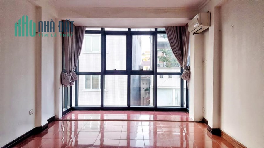 Bán nhà riêng phố Lạc Long Quân, Tây Hồ, kinh doanh, 50m2 x6t, mt 4m, chỉ 16 tỷ