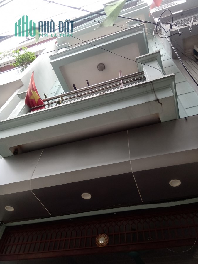 Thượng Thanh, Long Biên-Kinh doanh đỉnh, ô tô đỗ cửa 54m2, 4 tầng, nhỉnh 3 tỷ 5.