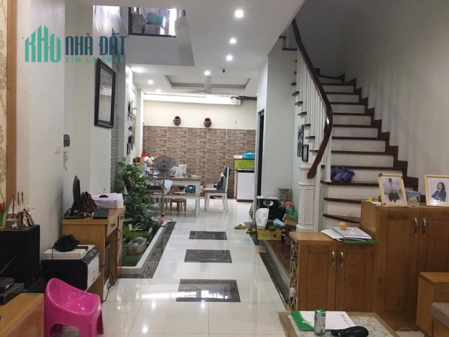 2 mặt thoáng, ô tô đỗ cửa Kim Ngưu 42m2x4T, mt 3.7m, 4 tỷ
