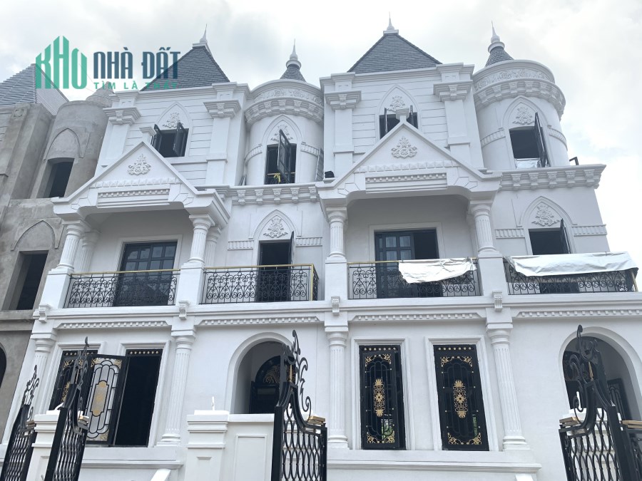 Bán gấp biệt thự Tây tứ mệnh cửa ngõ Võ Chí Công, phân lô Vip tại Ciputra