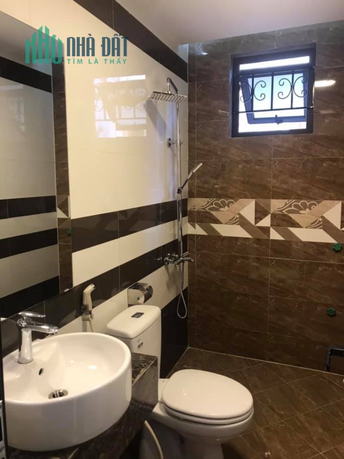 Bán Nhà Phố Thái Hà Đống Đa. 55m2*5 Tầng, Mặt Tiền 4.3m Giá 9.4 Tỷ.