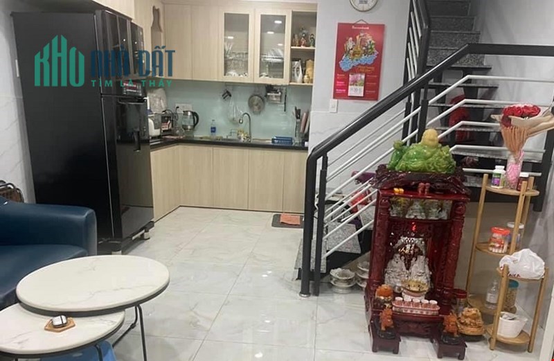 Nhà mới Trường Chinh, Phường 4, Tân Bình 28m2, 3tỷ5. Liên hệ 0933169674