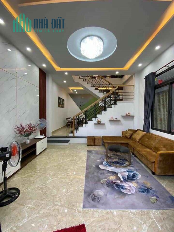 Bán gấp nhà 4 tầng thân nhân trung, tân bình giá chỉ 5 tỷ 2