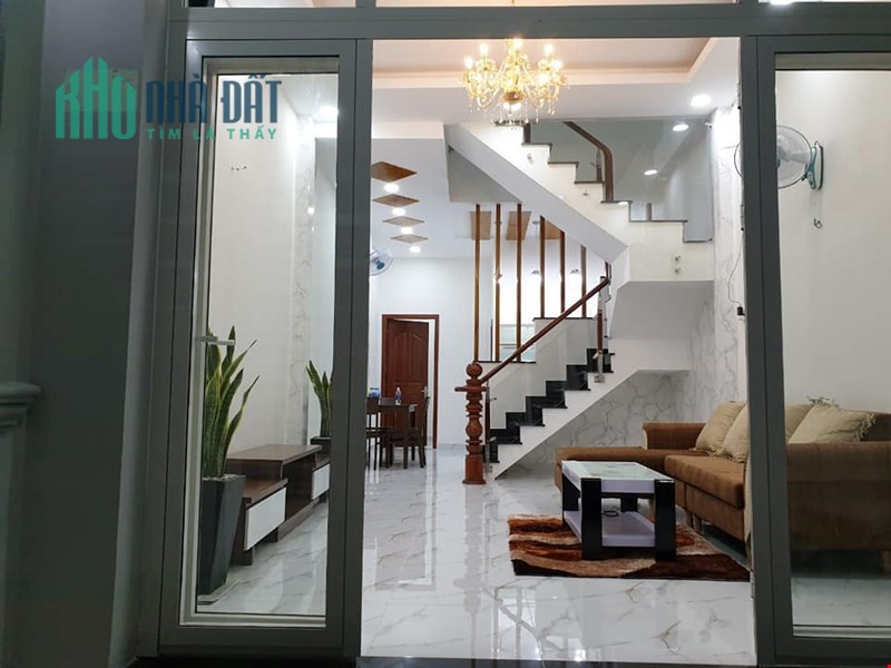 Bán nhà 2 mặt hẻm 4m 107 Phạm Văn Hai, 4x10m, 3 tầng, 4 tỷ 2. Liên hệ 0933169674