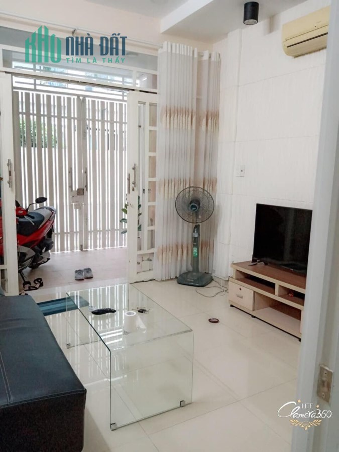 Đối diện Phú Nhuận, Nhà mới ở ngay Nguyễn Thái Sơn 56m2 chỉ 4.1 tỷ