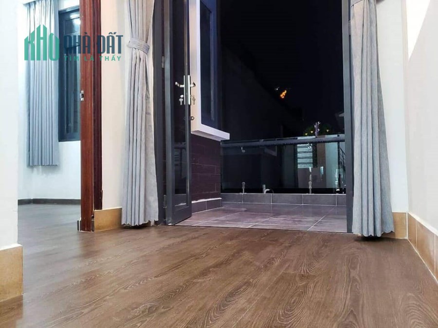 Bán Nhà Bà Hạt Quận 10. 40m2 3 tầng Mới ở ngay chỉ 4 tỉ 3. LH 0909192966