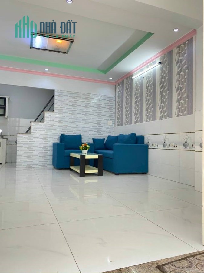 Nhà Gò Vấp Phạm Văn Chiêu 3 tầng 35m2(4.4x8), 3PN, 3WC chỉ 3.2 tỷ