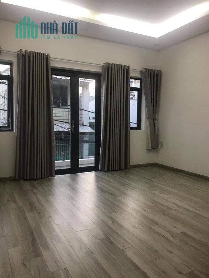 BÁN NHÀ ĐẸP - NGANG 4.5M - 5 TẦNG – NHỈNH 5 TỶ - HOÀNG HOA THÁM TÂN BÌNH.