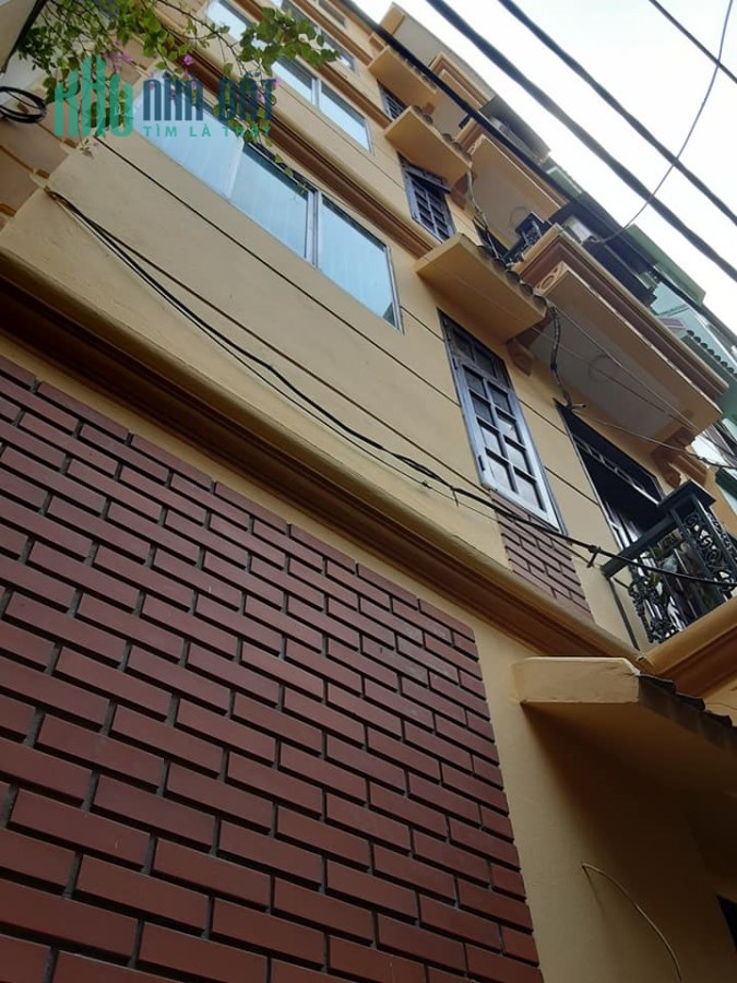 Bán nhà phân lô, ngõ ô tô phố Khương Đình 61 m2, 5 tầng, 5.15 tỷ.