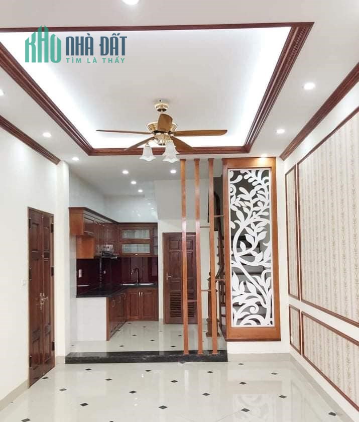 MỚI–ĐẸP–FULL NỘI THẤT–XÁCH VA LI ĐẾN Ở LUÔN–GIÁ CHỈ 2.7 TỶ.