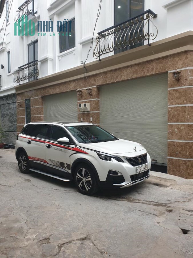 Bán nhà HIẾM HXH Hoàng Hoa Thám, 50m2, ngang 5.5m, 6.5 Tỷ TL