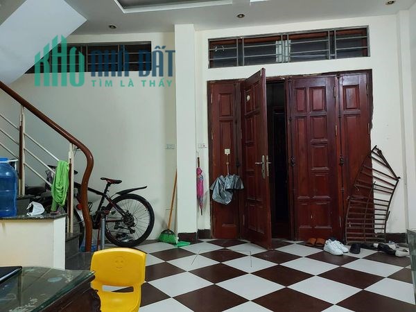 Bán  Nhà Tây Sơn 28m x4t giá 2.050 tỷ 0392899109