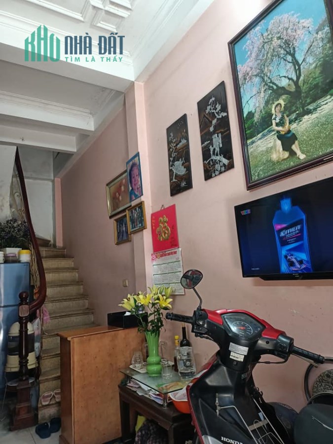 Bán nhà riêng phố Nguyễn Trãi, Thanh Xuân, gần phố, kinh doanh, 21m2, mt 3m, chỉ 2,6 tỷ