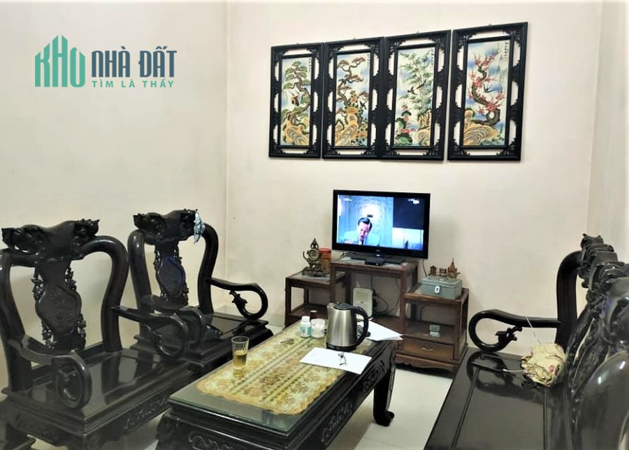 Bán nhà ngõ 275 Quan Nhân, Thanh Xuân. DT 46m2; giá 4,2tỷ