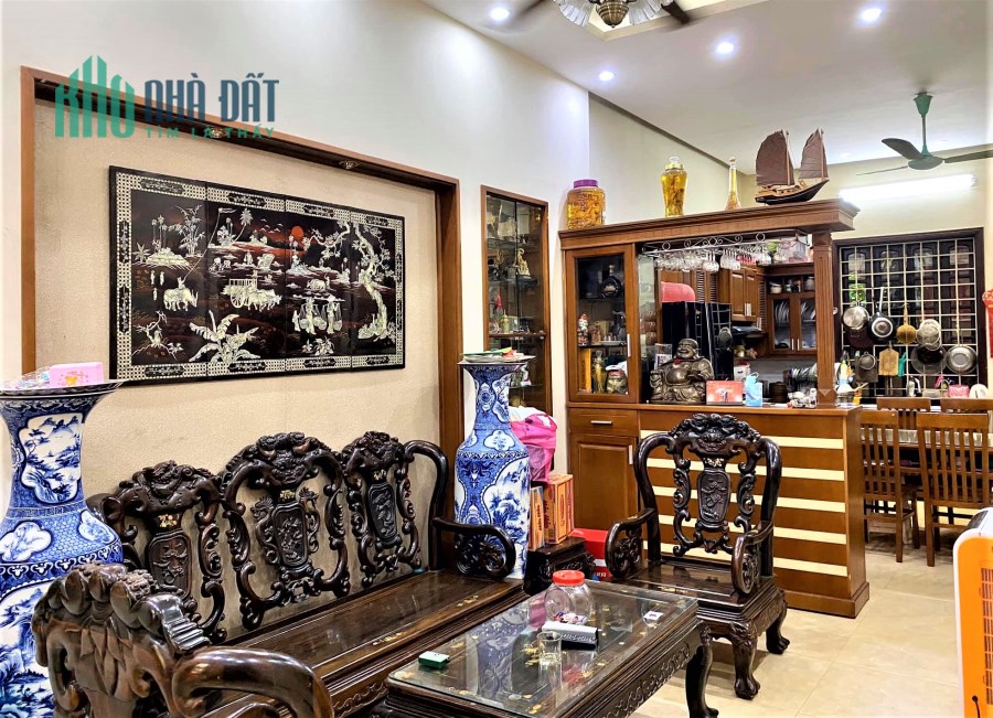 Nhà đẹp ngõ 41 Thái Hà, Đống Đa. DT 68m2*5T; giá 6,6 tỷ