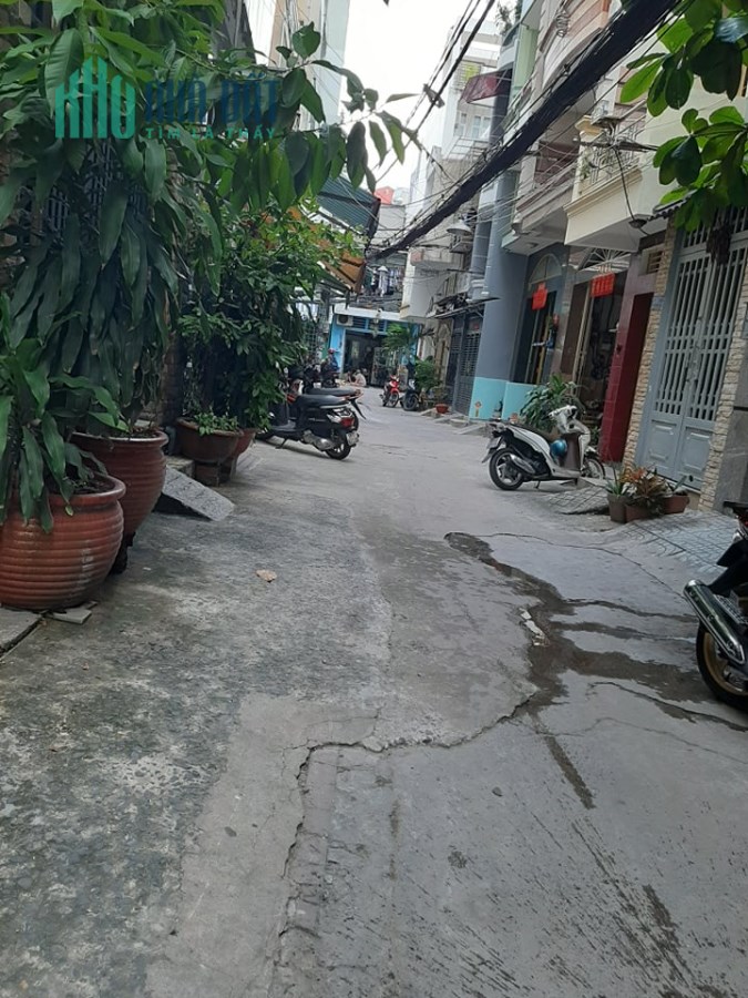 Quận 10 - Bán nhà HXH, gần dự án Rivera Park, Phường 14 Quận 10, 40m2 giá chỉ 3.9 tỷ
