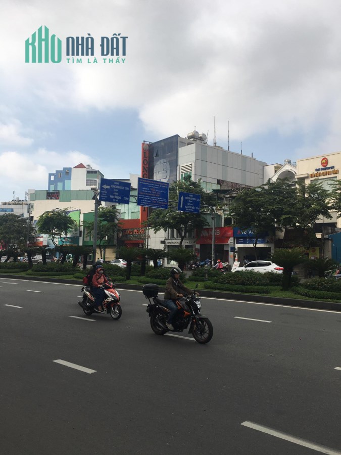 Chủ nhiệt bán giảm chào sâu 245 m2 Phan Đình Giót chỉ còn 47 tỷ