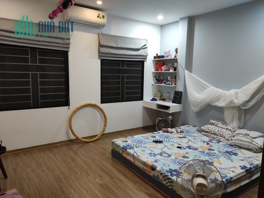 Vũ Tông Phan ô tô, kinh doanh 35m², 5 tầng, 3.5 tỷ