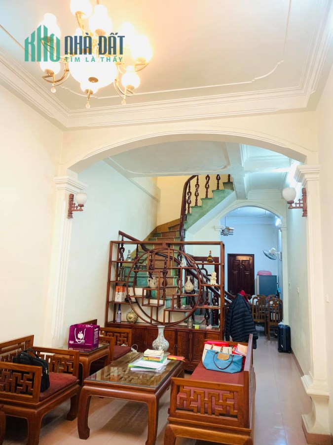 DIỆN TÍCH RỘNG – 2 THOÁNG - NHÀ ĐẸP - GIÁ ĐẸP, Ở LUÔN.