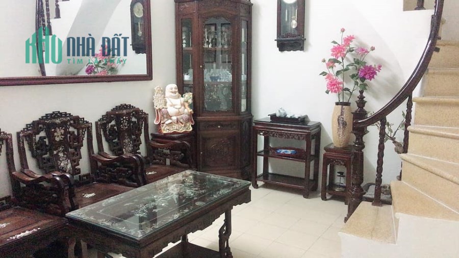 Bán nhà Hai Bà Trưng  6 tầng, sổ riêng, gần Hồ Gươm 2,99 tỷ, lh 0913152363
