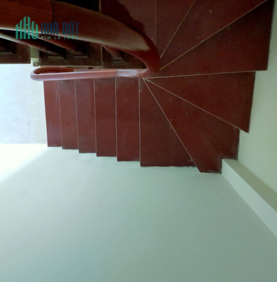 Bán nhà Tân Mai ô tô đỗ cửa 25M x 5T giá 1.85 tỷ 0392899109