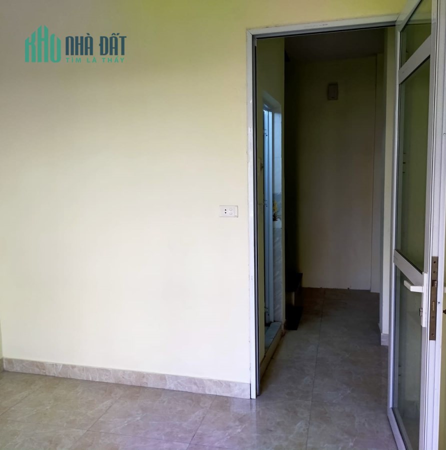 Bán nhà Tân Mai ô tô đỗ cửa 25M x 5T giá 1.85 tỷ 0392899109