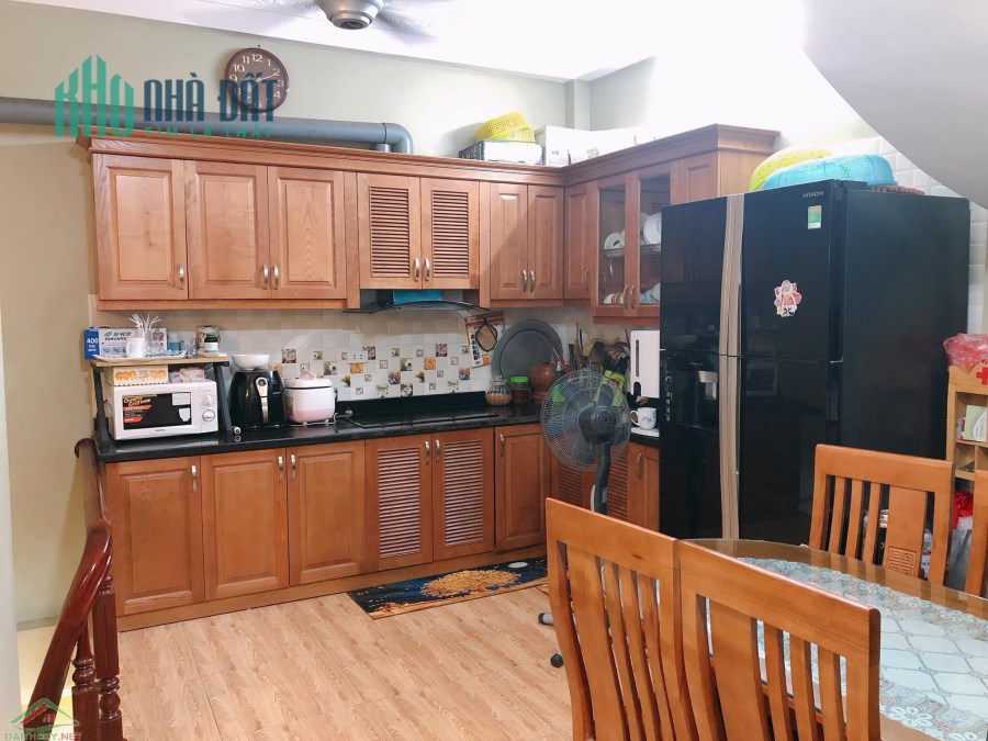 Bán nhà phố Trần Khát Chân,50m,5 tầng,4.5 tỷ.Lh:0989126619.