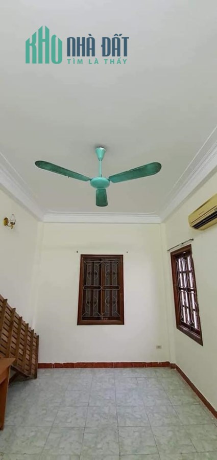 Bán nhà cạnh May 10 quận Long Biên. Giá 3.15tỷ-0979225685