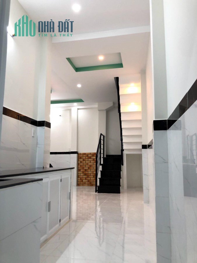 Bán Nhà hẻm 320 XVNT,DT 45m2. 2 Lầu, 2 PN, ngang 4,8m, giá 3.2 tỷ