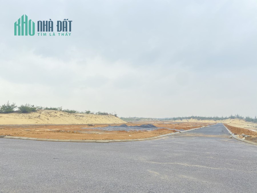 4.2tr/m2 đất có sổ ven biển Trung tâm hành chính Huyện Quảng Ninh