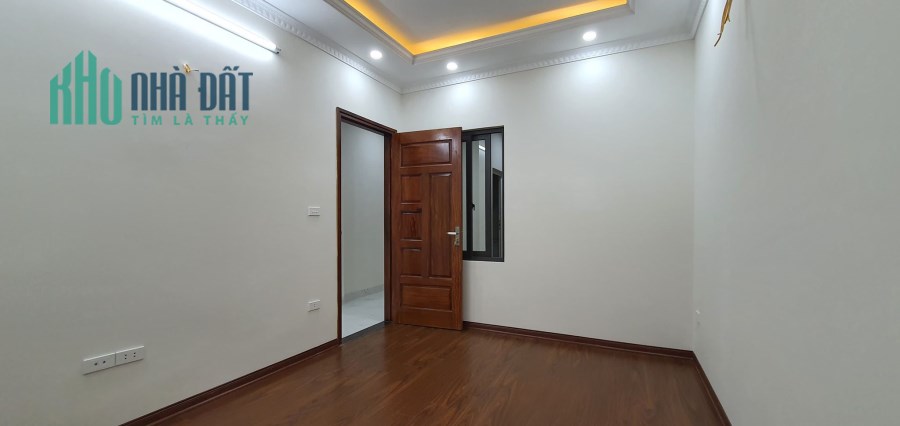SIÊU ĐẸP - Ô TÔ TRÁNH - 7 TẦNG - THANG MÁY – GIÁ 16.5 TỶ