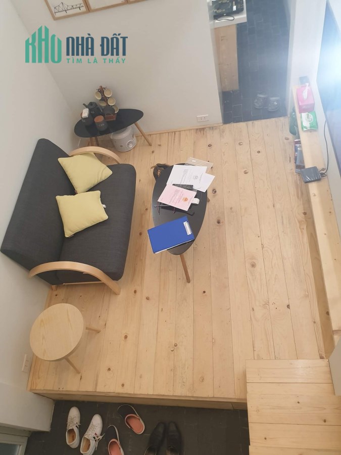 1.9 tỷ có nhà đẹp Tô Hiến Thành, gần ô tô, 3 tầng lh 0913152363