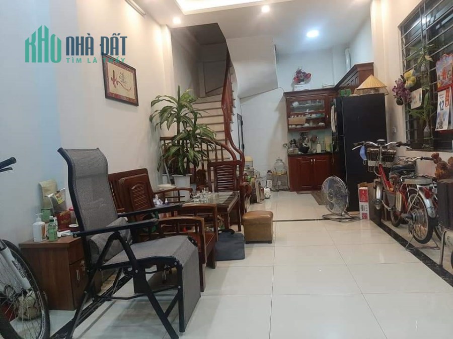KINH DOANH  – Ô TÔ TRÁNH  – SPA – NHÀ ĐẸP – GIÁ 4.75 TỶ
