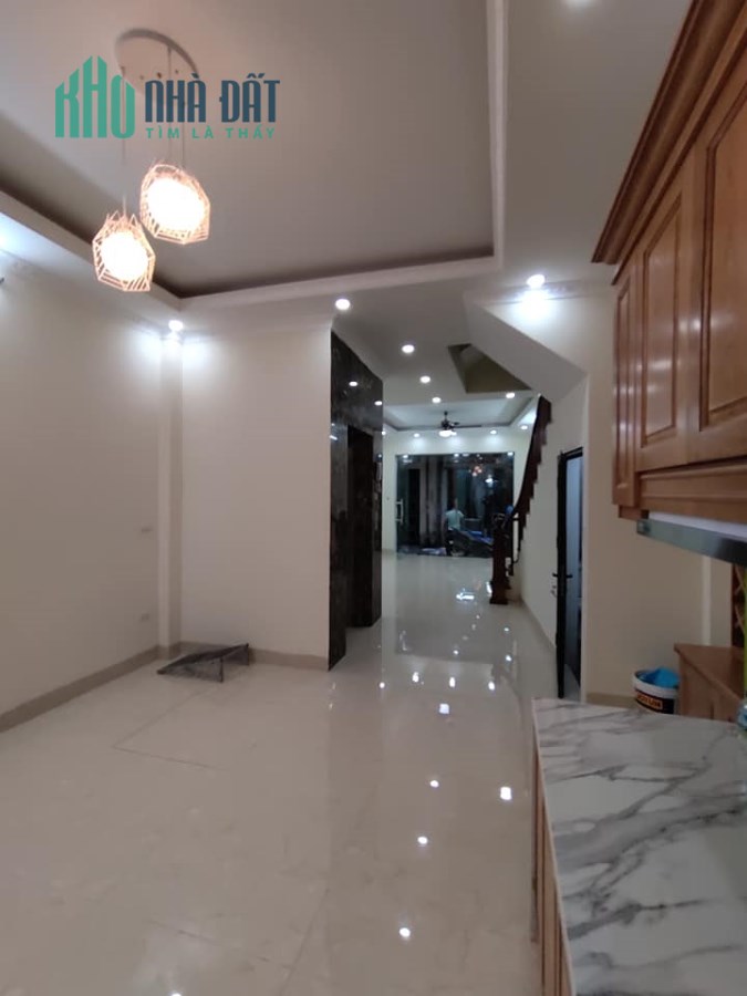 Bán nhà phố KIM HOA – XÃ ĐÀN 60M2*6 Tầng Thang máy 30m ra mặt phố.