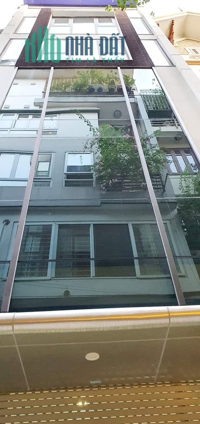 Bán nhà  phố Thái Hà DT 65m2 x 7 tầng, giá: 15.5 tỷ