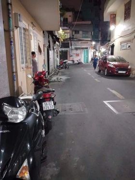 Cần bán nhà đường Hoa Đào, Phường 2, Phú Nhuận, giá 7.2 tỷ
