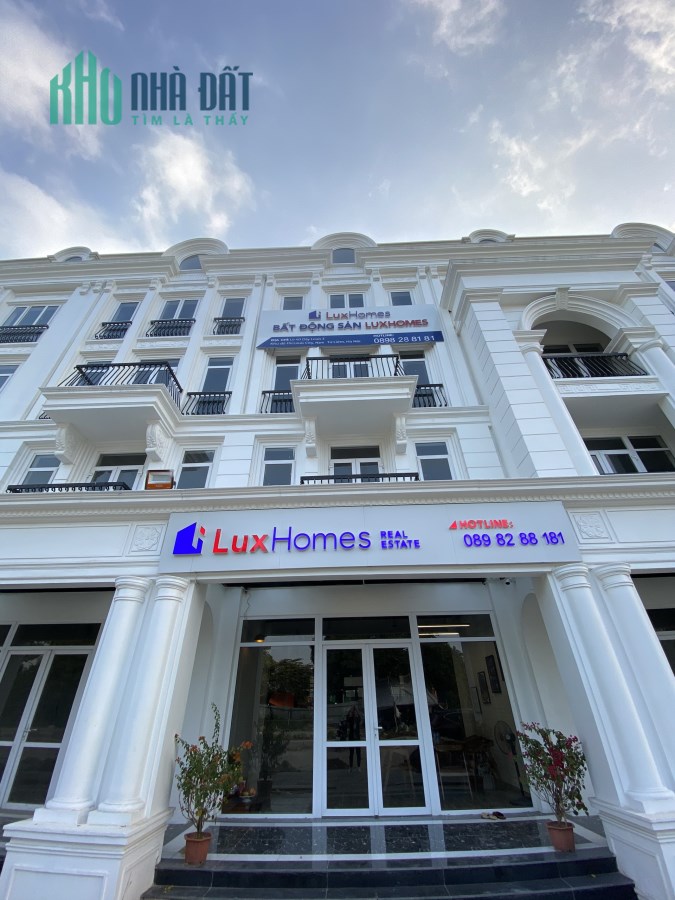 Bán liền kề Louis II khu đô thị Louis City Đại Mỗ 105m2 sau nhà là công viên