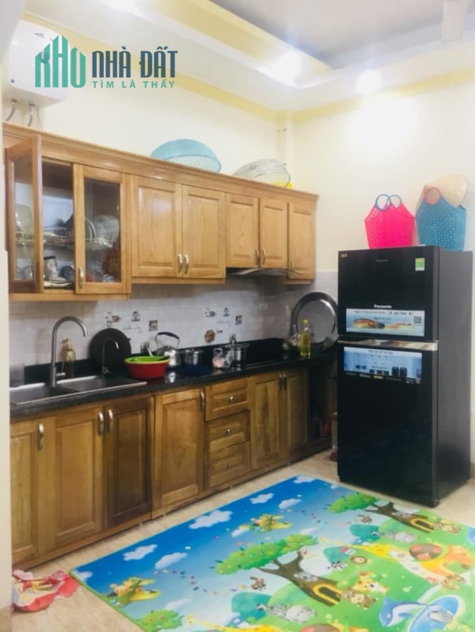 SIÊU RẺ, Giang Văn Minh 48 m x 5 tầng, MT 4.5 giá 5 tỷ, LH 0981588619.