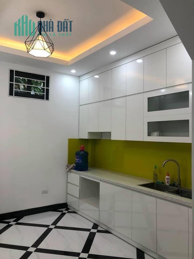 Nhà Tam Khương, Đống Đa. 50m2, MT 4.5, 5.1 tỷ. 1 nhà ra phố.