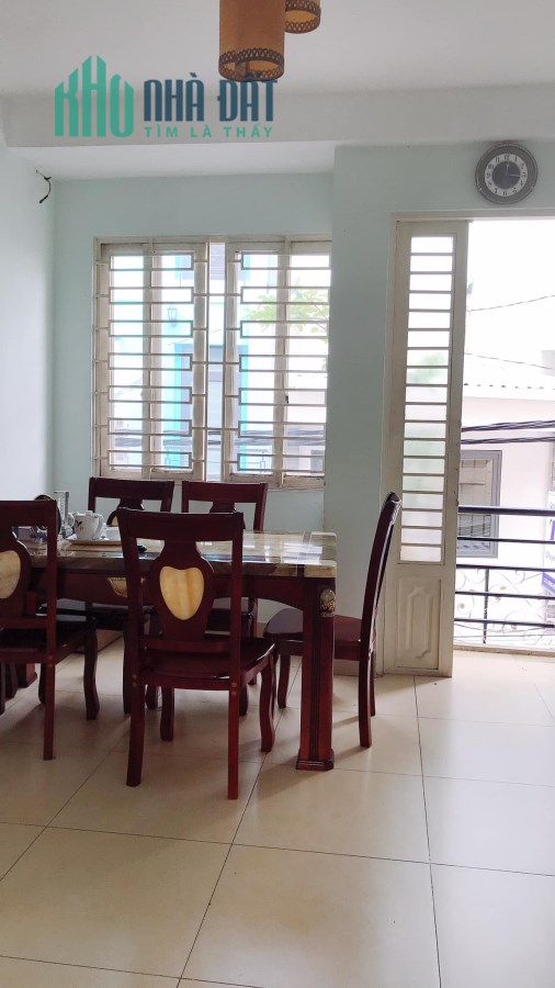 Hẻm xe hơi đường Chấn Hưng – khu Bắc Hải – 50m2- 4 tầng 5 PN – Hai mặt tiền – 6 tỷ.