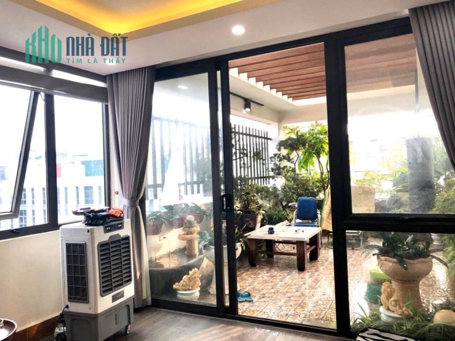 NHÀ ĐẸP, Đội Cấn 62m x 5 tầng, MT 5.5m giá 8 tỷ, LH 0981588619.