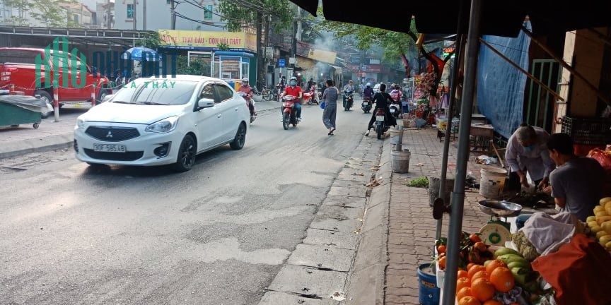 Bán nhà đẹp đầu phố Xuân Đỉnh, 5 tầng kinh doanh, ngõ ô tô