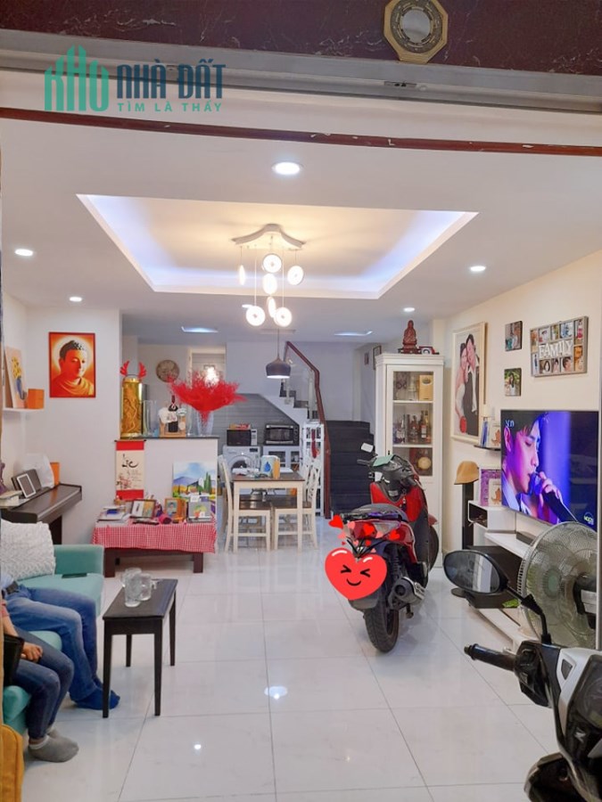 Tôi cần bán nhà đường Phan Đình Phùng, P.N, 45m2 – 3 lầu – hẻm 4m